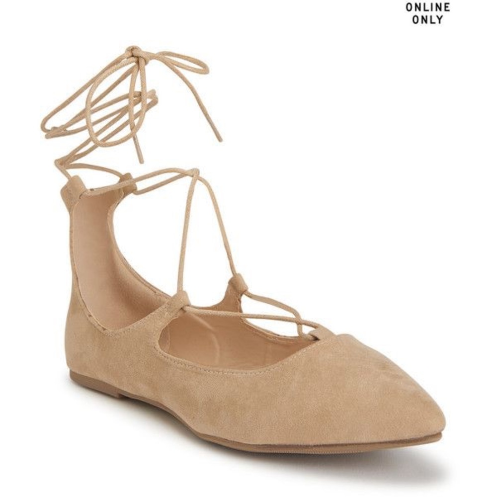 Wild Diva Lounge flat